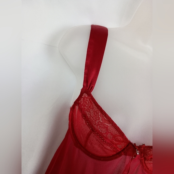 Elegant Red Lace Babydoll Lingerie (#1,382) - Picture 5 of 10